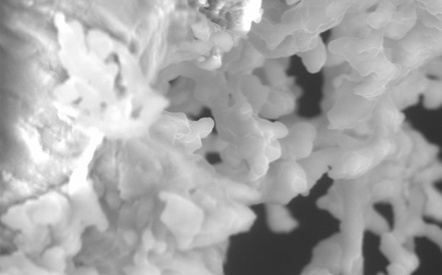 SEM image of the mineral hexahydrite.
