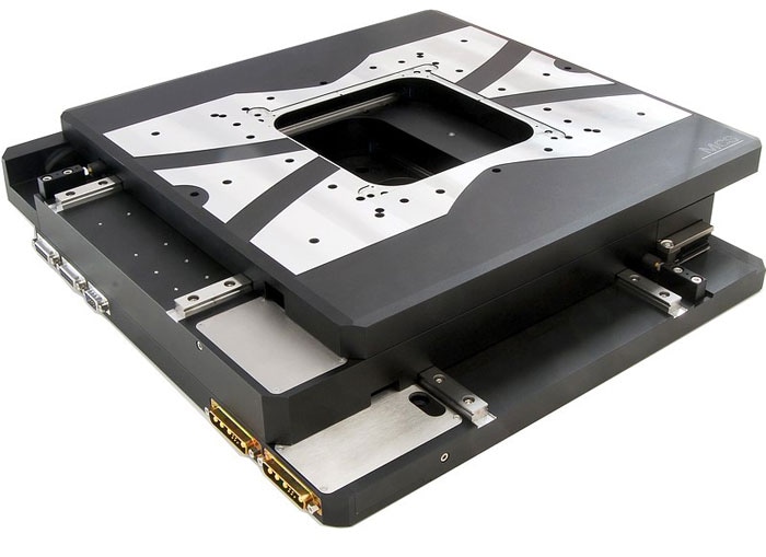 Integrated low-profile XY linear motor stage system with cross-roller bearings for laser cutting applications. (Image: PI)