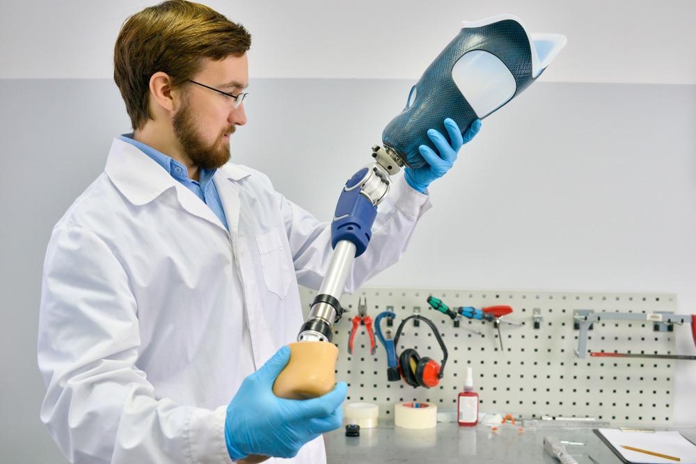 Natural Rubber Nanocomposites: a New Path for Prosthetics