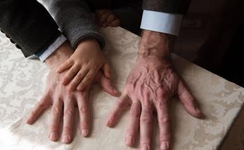 How can Nanotechnology be Used to Reverse Skin Aging?