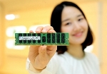 Samsung Electronics Mass Produces 20nm 8Gb DDR4 DRAM