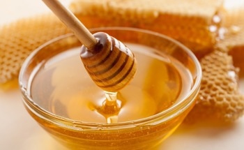 Nanoanalysis of Honey Highlights Atom Probe Tomography Applications