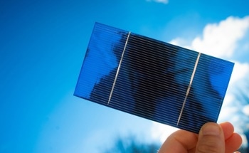 Perovskite–Silicon Tandem Solar Cells Improved by Nano-Optics